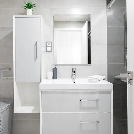 Infinity View Luxury Beachfront Lägenhet