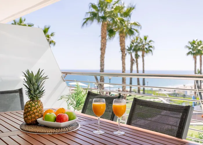 Infinity View Luxury Beachfront Arenales del Sol