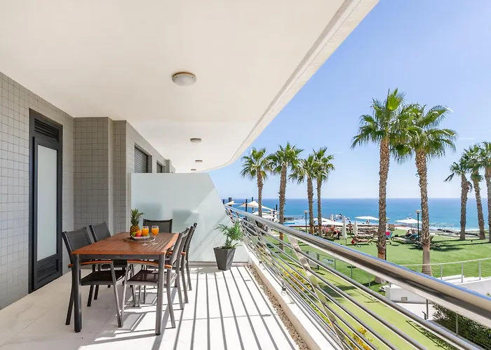 Infinity View Luxury Beachfront