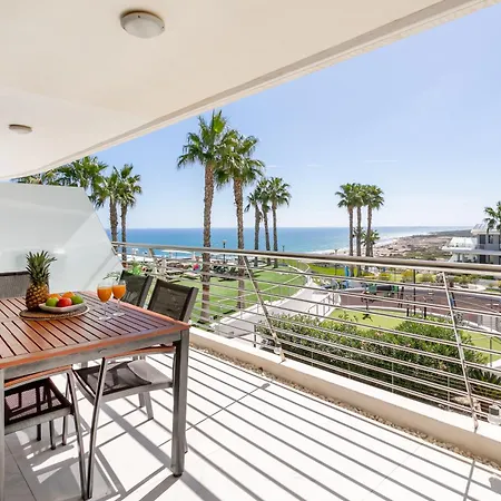 Infinity View Luxury Beachfront Апартаменты Ареналес-дель-Соль