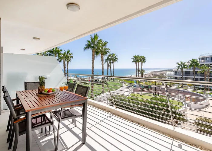 Infinity View Luxury Beachfront Апартаменты Ареналес-дель-Соль